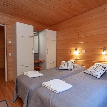 펜션 Sallatunturin Tuvat 살라